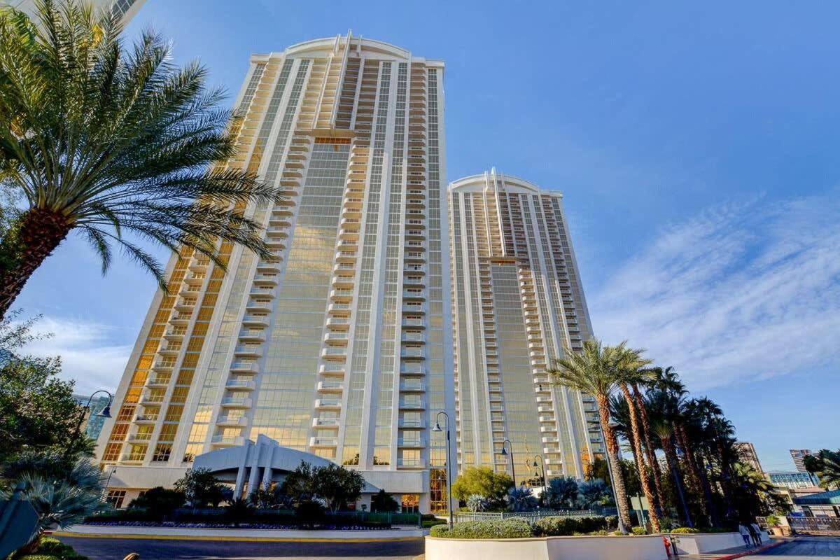 Mgm Signature-33-709 F1 Track & Strip View Balcony Las Vegas Exterior foto